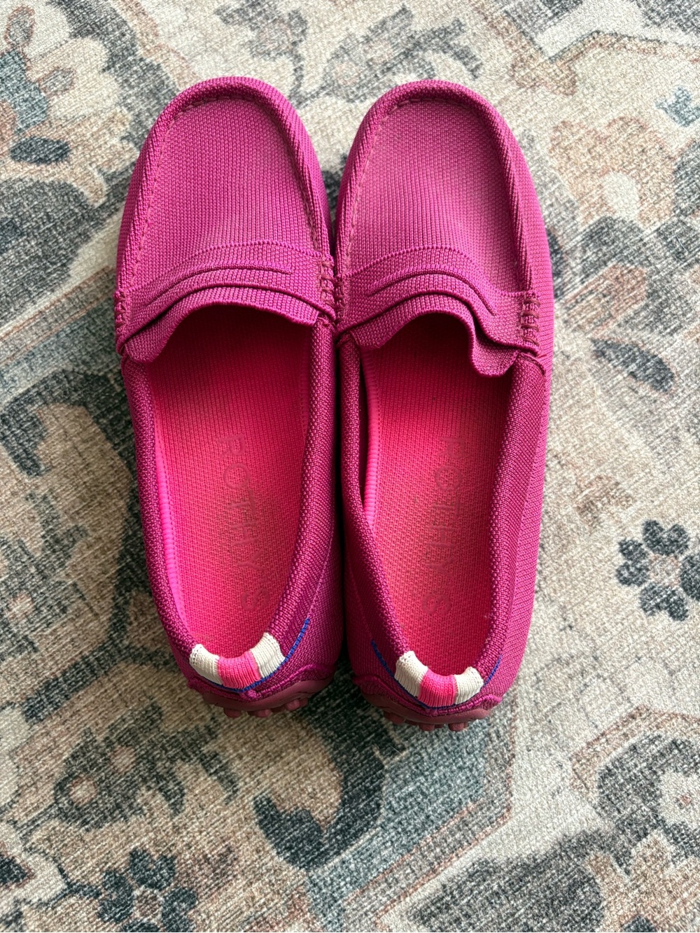 Rothy's The Driver Knit Loafers size 8 berry color - Picture 2 of 4